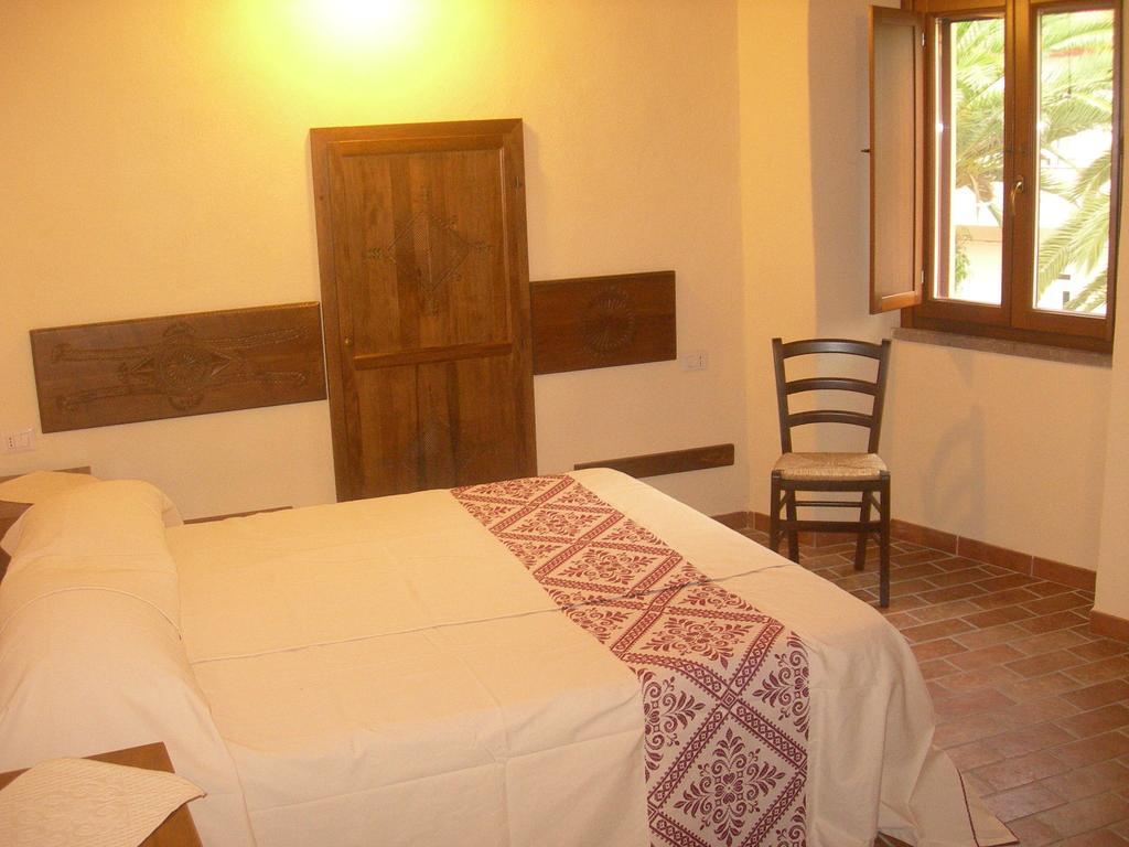 Agriturismo Battaglia Villamassargia 部屋 写真