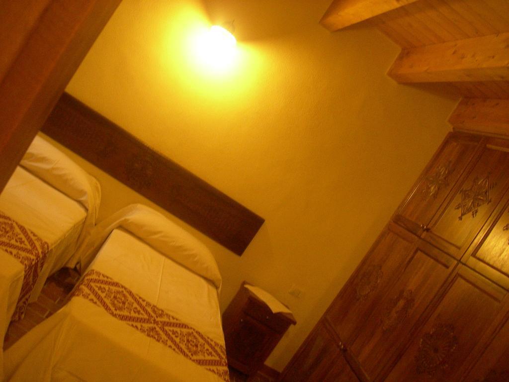 Agriturismo Battaglia Villamassargia 部屋 写真